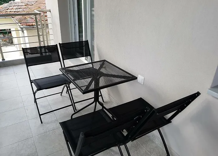 Fantastic Four Apartments